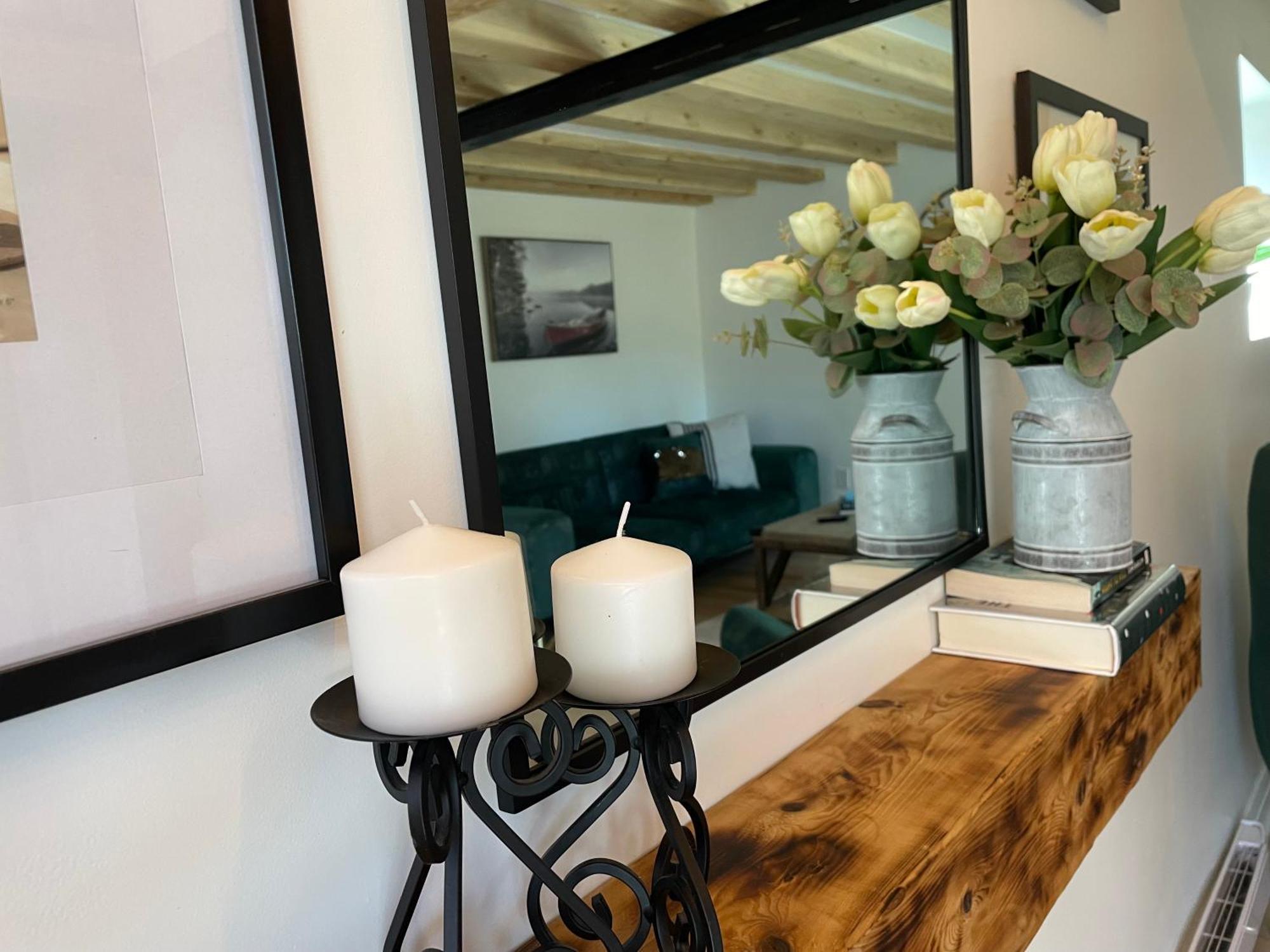 Cozy Cottage Style House Kitchener Ngoại thất bức ảnh